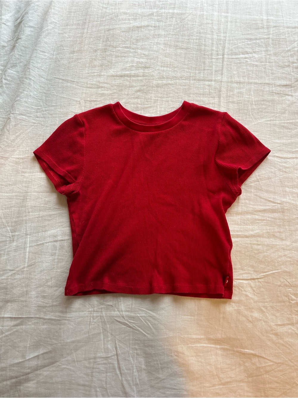TNA Aritzia Red Short Sleeve Ribbed Tee